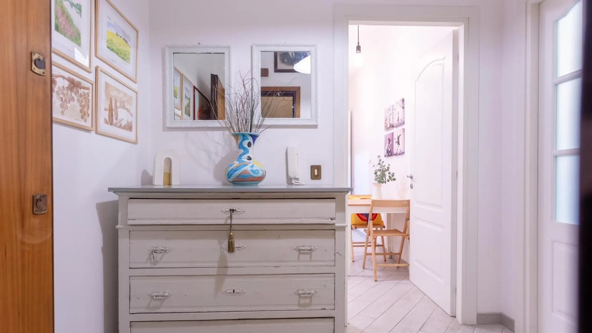 Homestay Stanza Comoda E Silenziosa Con Bagno Privato E Area Lavoro E Relax Rome Italy